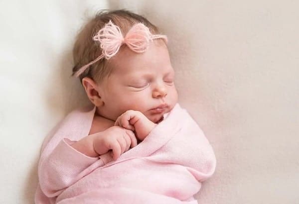 Tên ở nhà cho con gái nên dễ phát âm